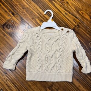 baby Gap infant cable knit sweater size 6-12 months